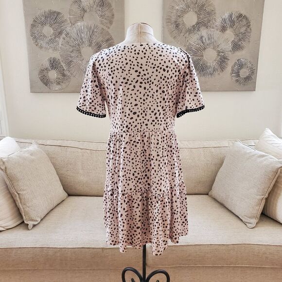 Amaryllis Tiered Tulip-Sleeve Shift Dress Sz Med - Picture 8 of 14